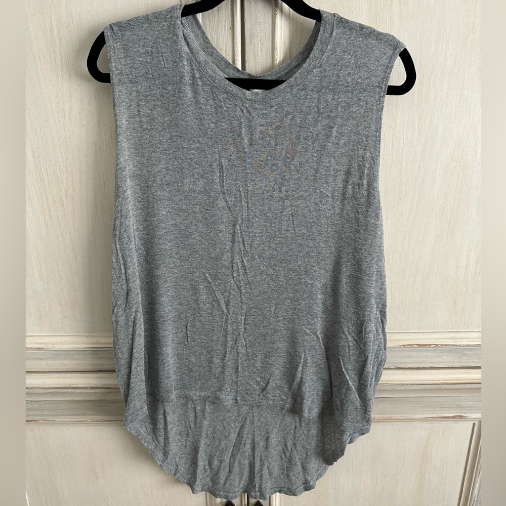 Women’s shirt